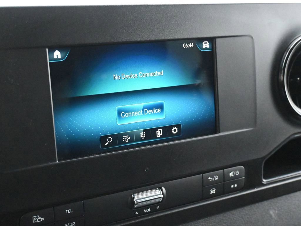 Used 2024 Mercedes-Benz Sprinter 2500 image 29