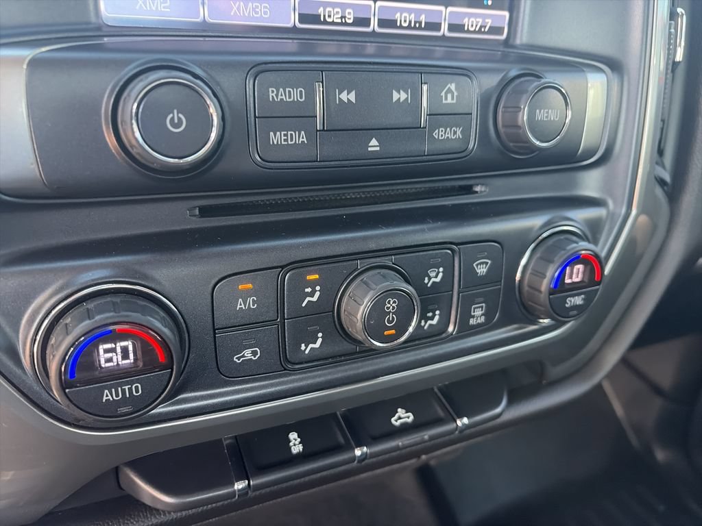 Used 2018 Chevrolet Silverado 1500 LT w/ All Star Edition AWD/4WD image 23