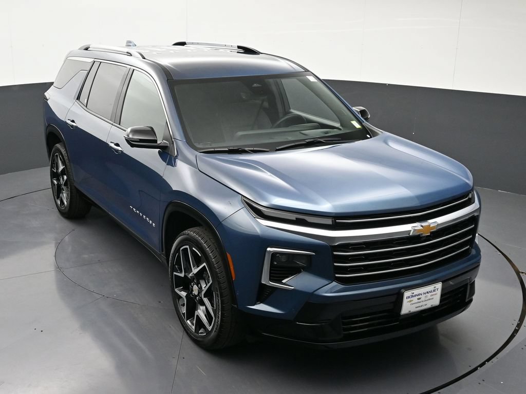 Used 2026 Chevrolet Traverse High Country AWD/4WD image 22