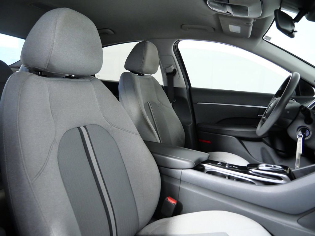 Used 2020 Hyundai Sonata SE image 12