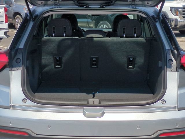 New 2027 Chevrolet Bolt LT w/ Comfort Package FWD image 27
