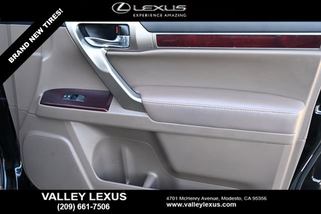 Used 2017 Lexus GX 460 Luxury image 19