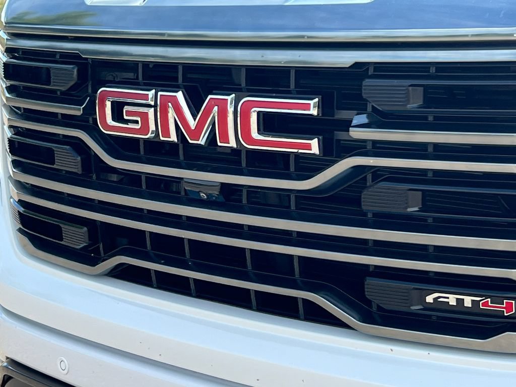 Used 2023 GMC Sierra 1500 Denali w/ Technology Package AWD/4WD image 43