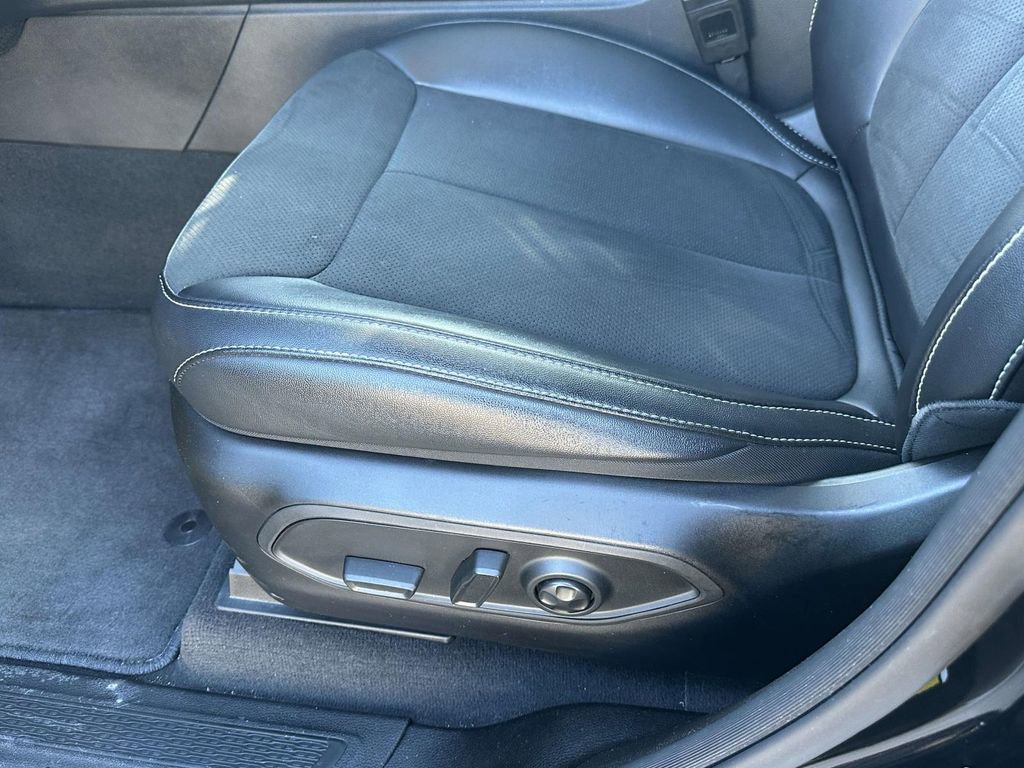 Used 2024 Jeep Grand Cherokee Altitude image 18