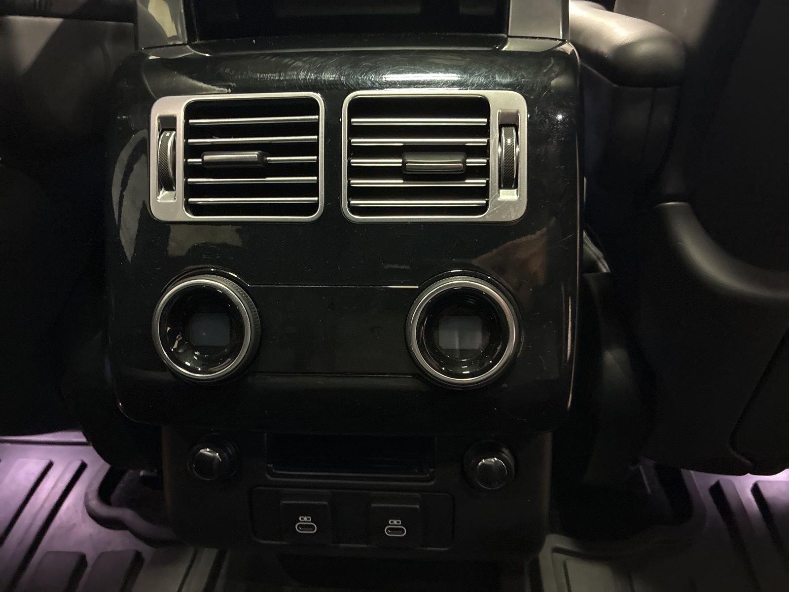 Used 2021 Land Rover Range Rover Westminster Edition image 35