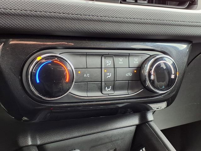 Used 2025 Chevrolet TrailBlazer LT AWD/4WD image 59