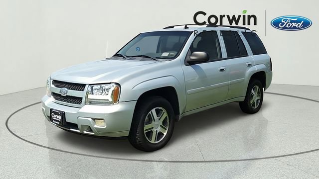 Used 2007 Chevrolet TrailBlazer LT AWD/4WD image 1