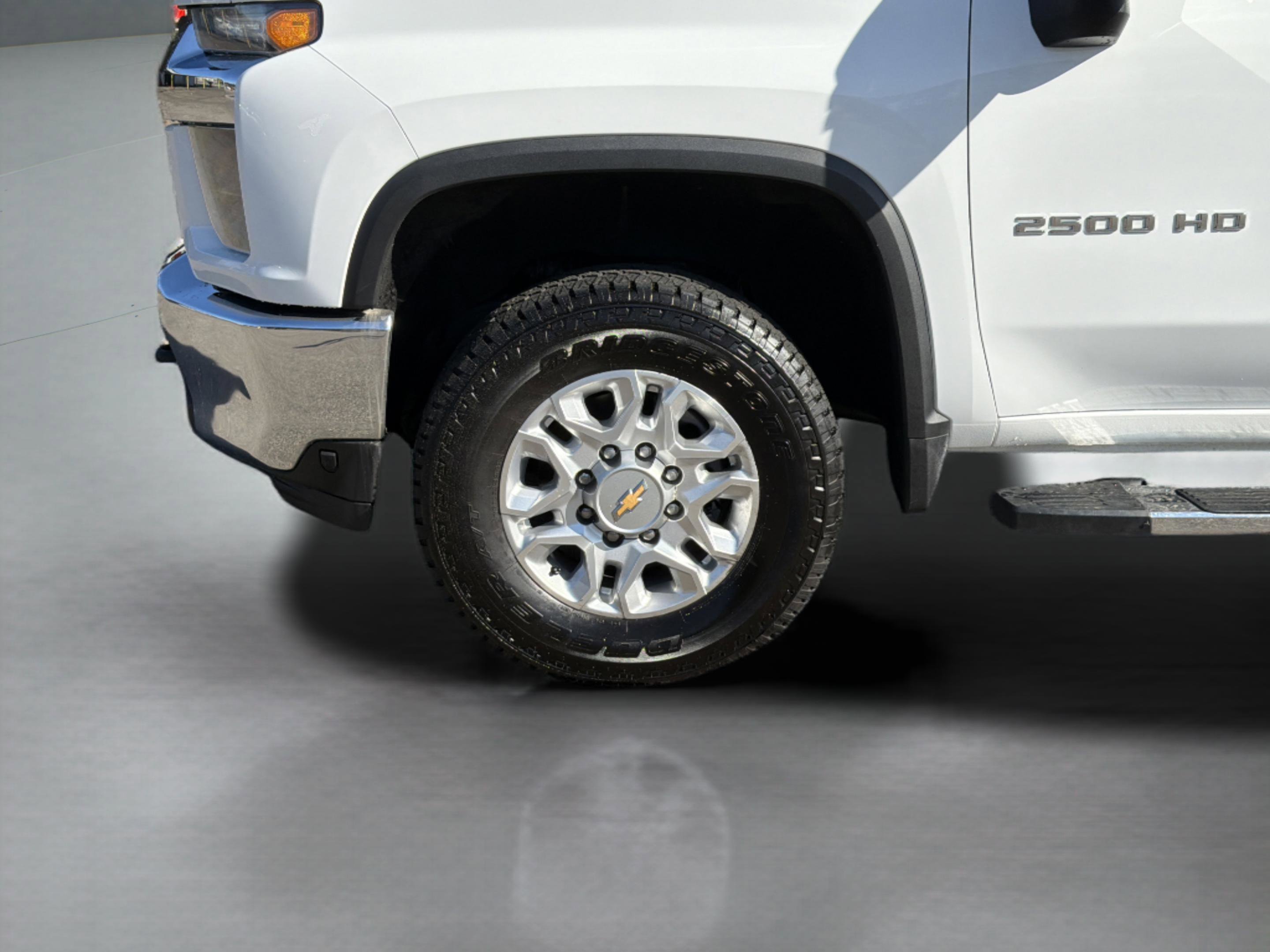 Used 2022 Chevrolet Silverado 2500 LT w/ Convenience Package image 25