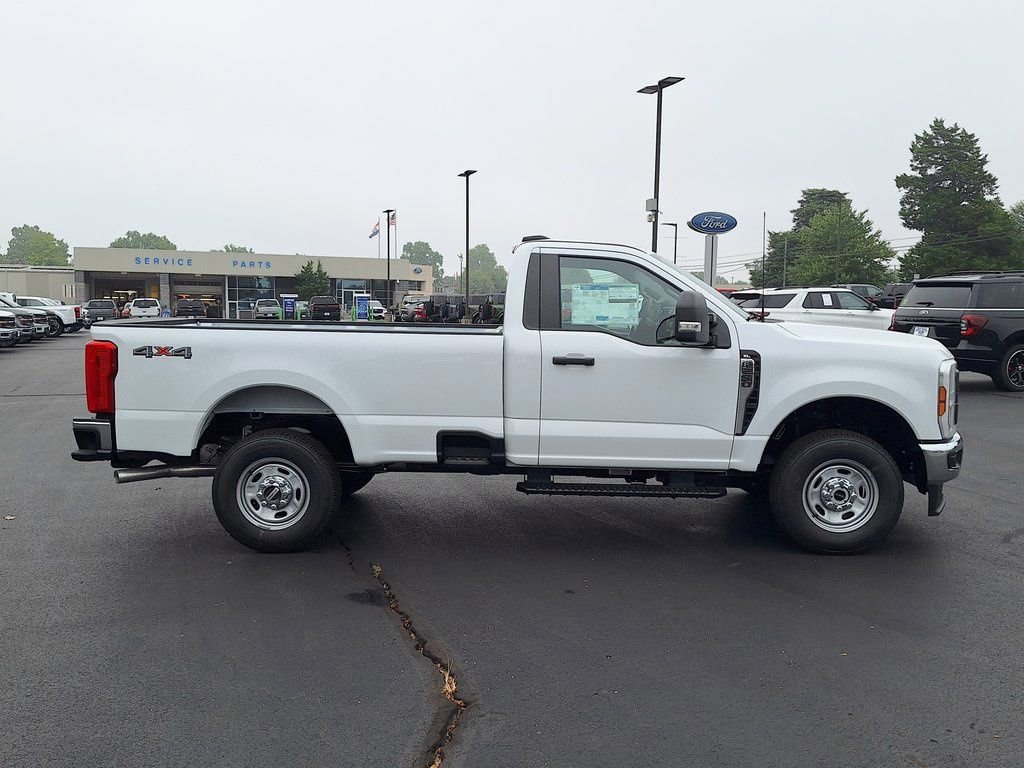 New 2026 Ford F250 XL w/ XL Chrome Package image 17