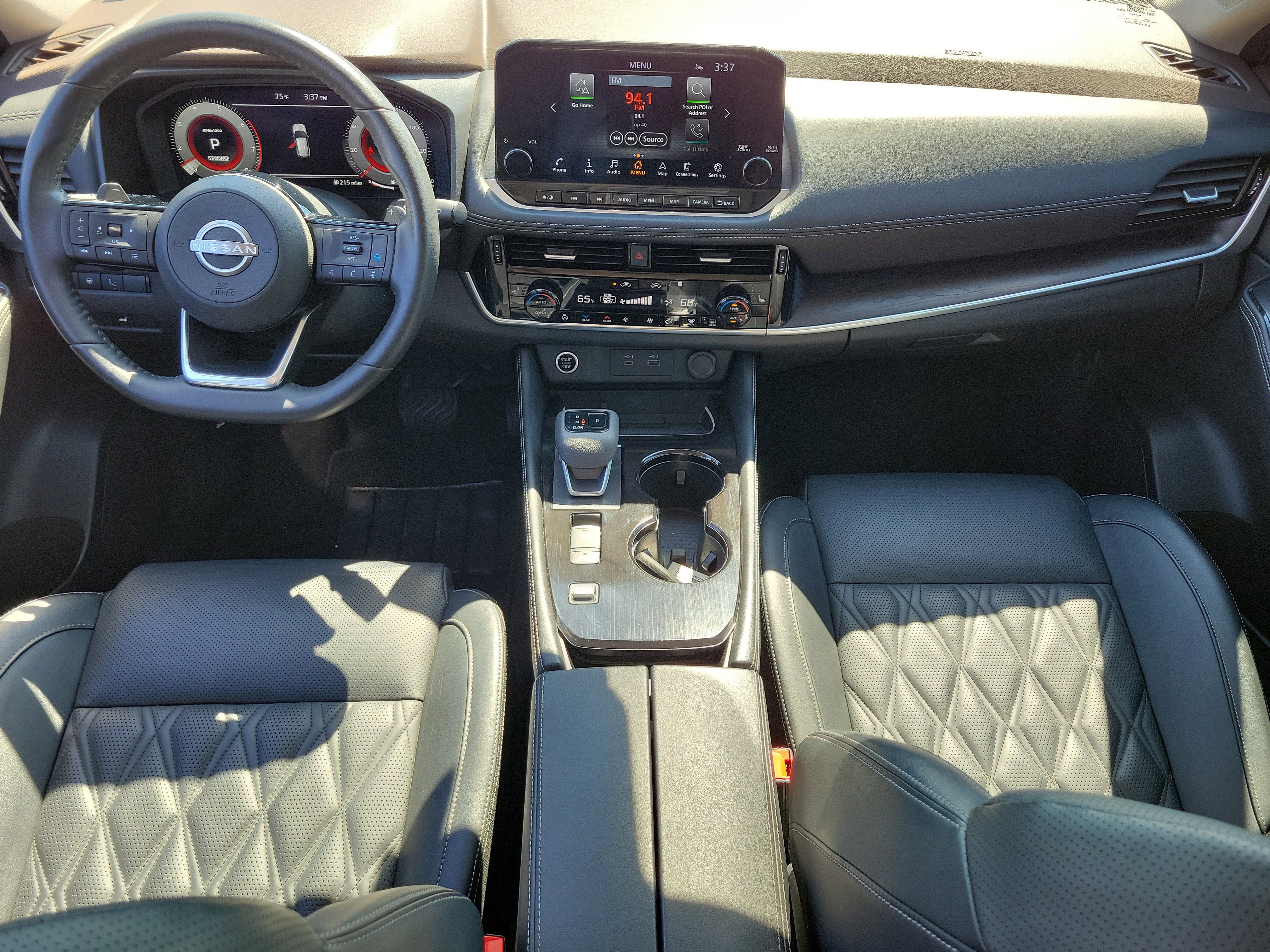 Used 2022 Nissan Rogue Platinum w/ Head-Up Display Package image 16