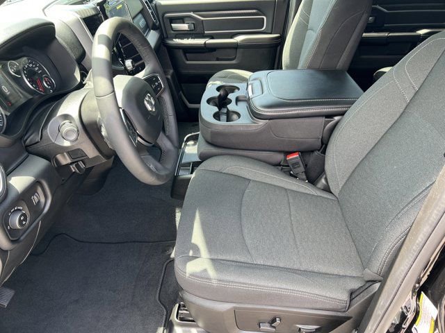 Used 2026 RAM 2500 Big Horn AWD/4WD image 9