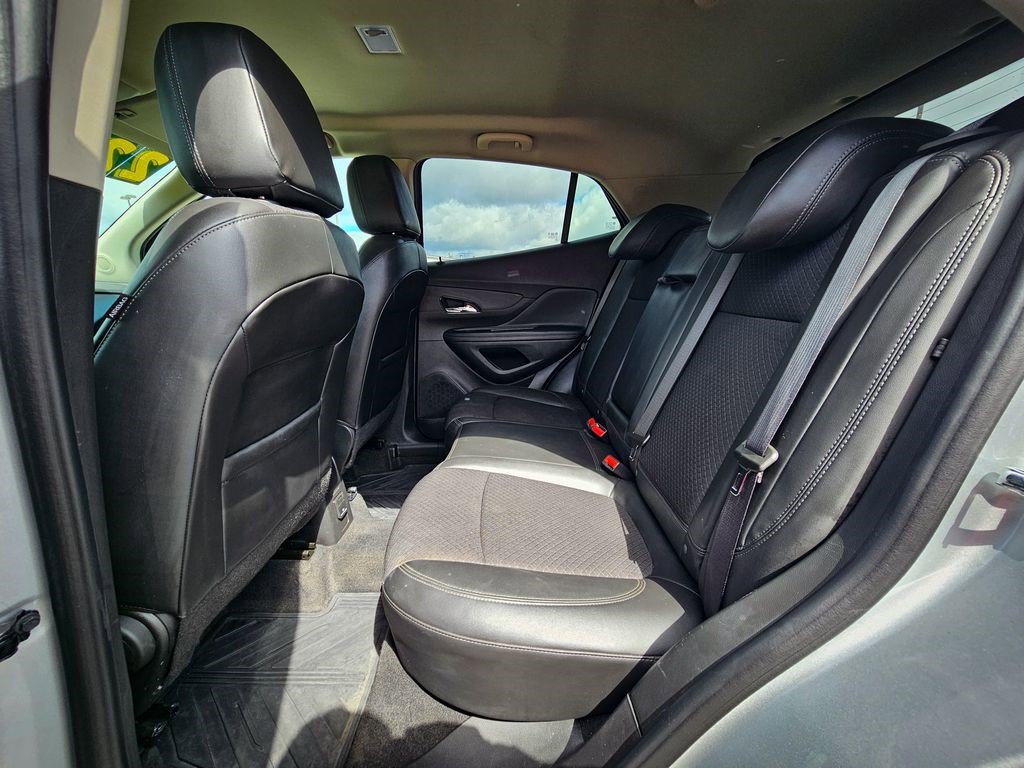Certified 2022 Buick Encore Preferred w/ Safety Package AWD/4WD image 5
