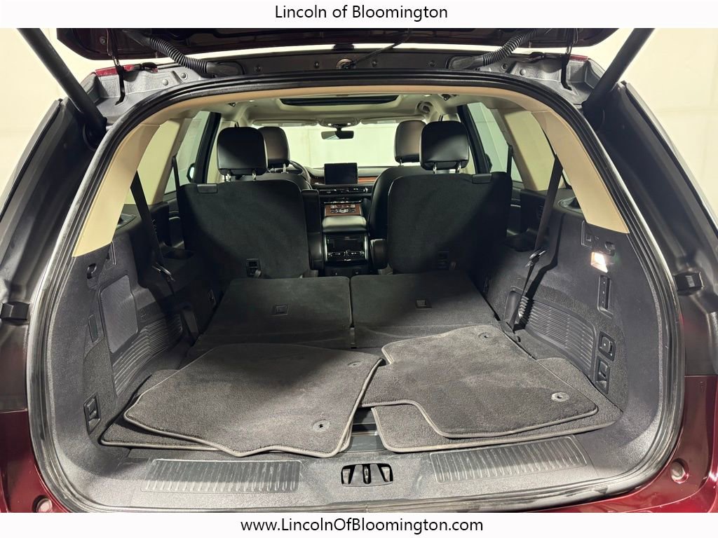 Used 2022 Lincoln Aviator Reserve w/ Elements Package Plus image 31