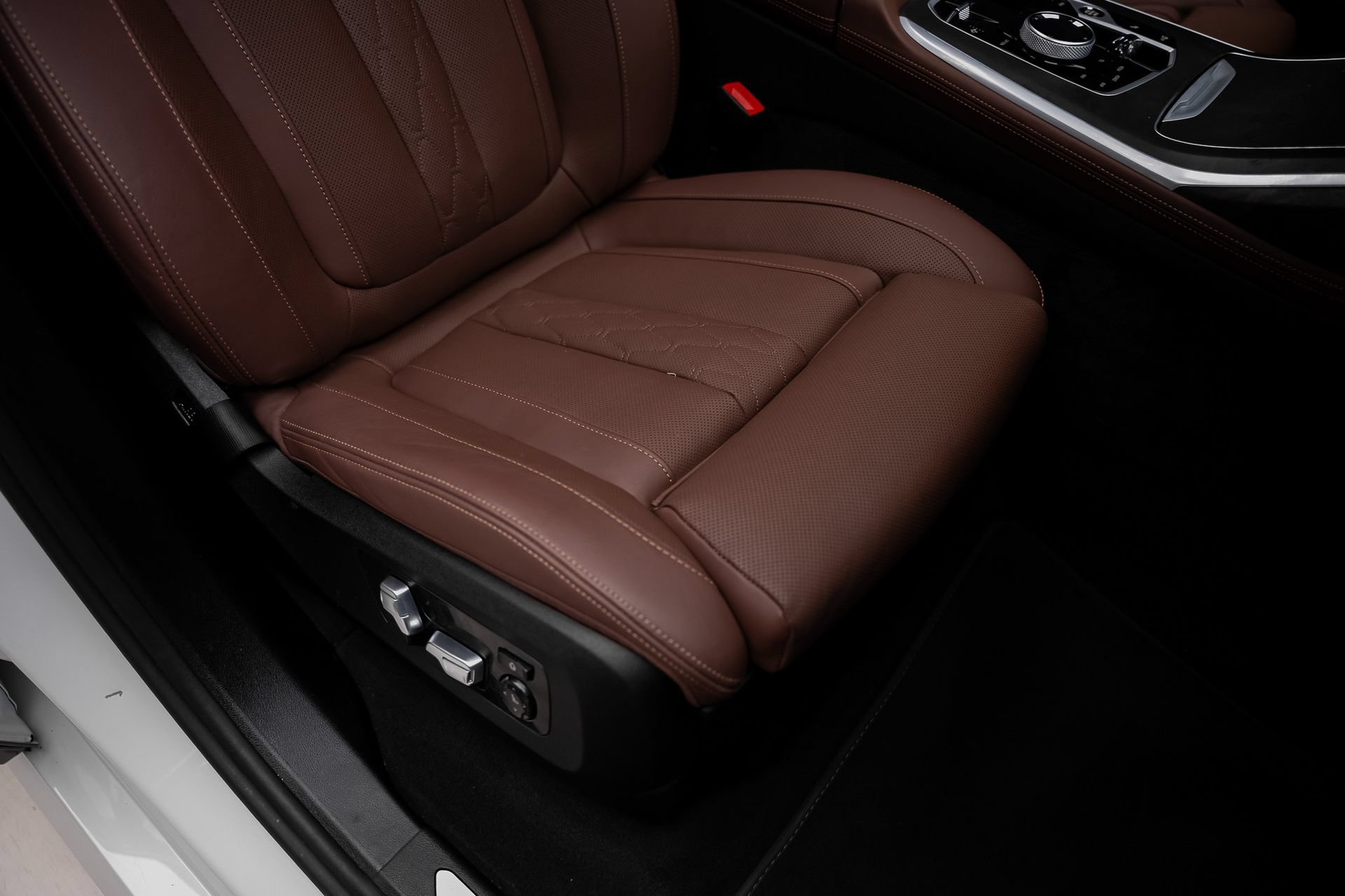 Used 2024 BMW X7 M60i AWD/4WD image 67