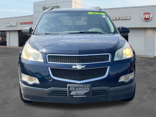 Used 2011 Chevrolet Traverse LS FWD image 2
