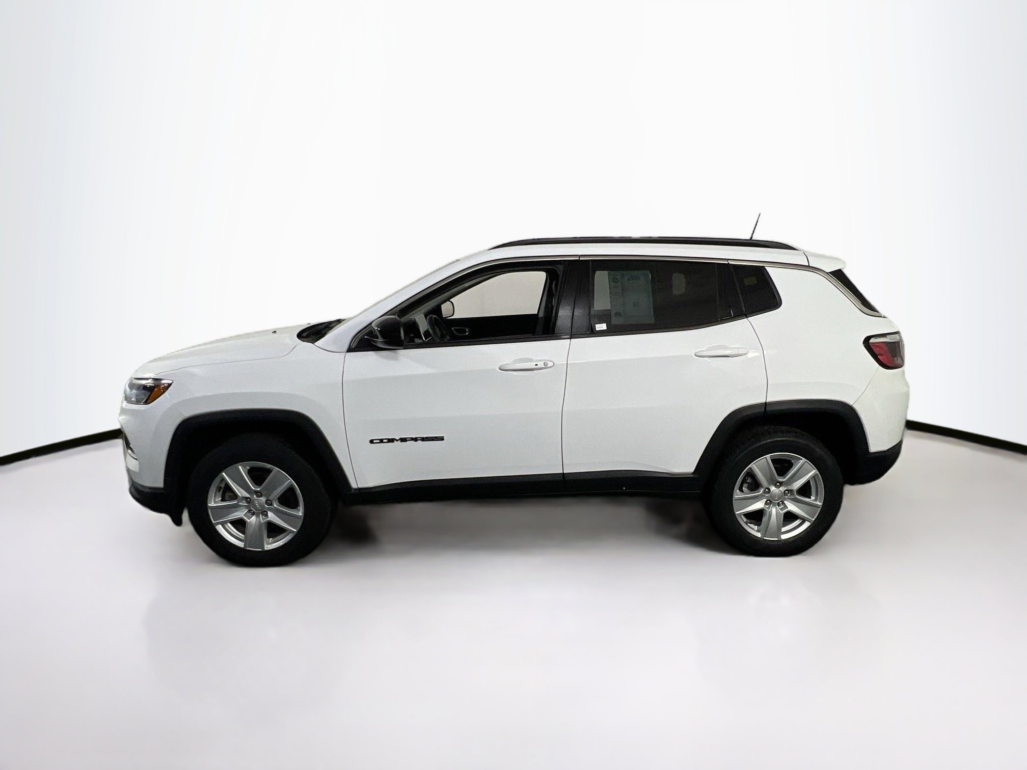 Used 2022 Jeep Compass Latitude w/ Convenience Group image 8