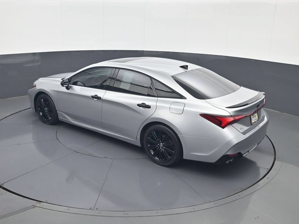 Used 2021 Toyota Avalon XSE FWD image 20