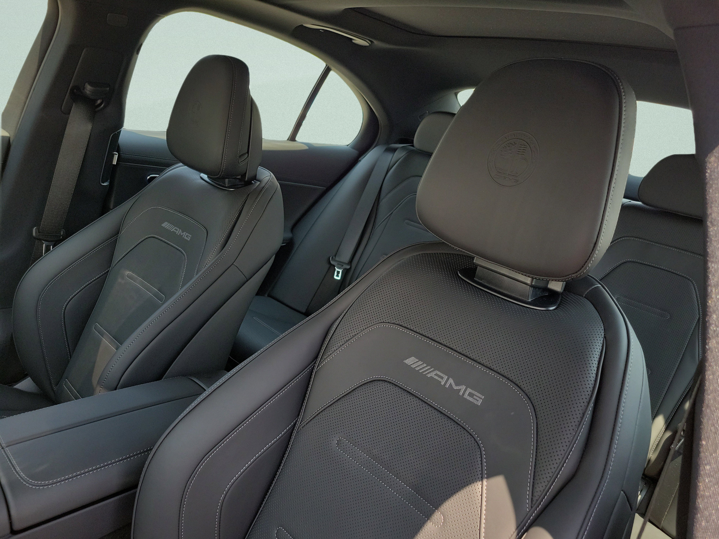 New 2026 Mercedes-Benz E 53 AMG e 4MATIC Sedan image 17