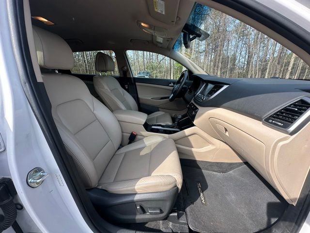 Used 2017 Hyundai Tucson SE Plus FWD image 29