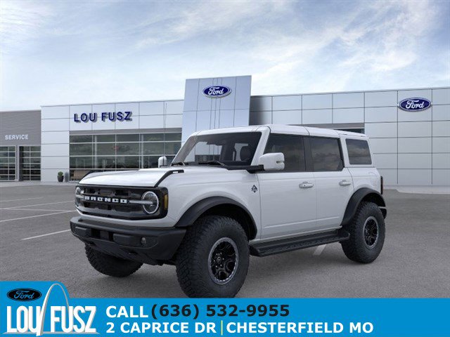 New 2025 Ford Bronco Outer Banks w/ Sasquatch Package