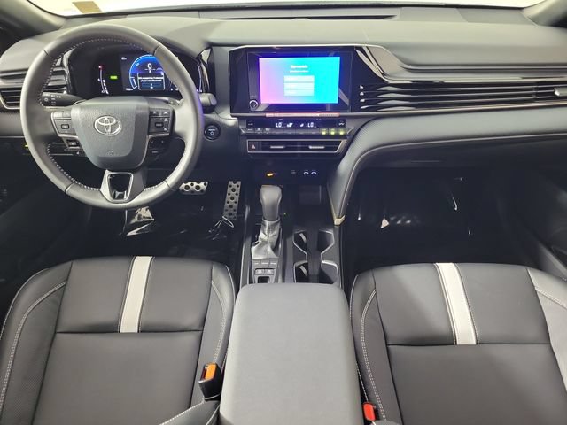 Used 2026 Toyota Camry SE FWD image 16