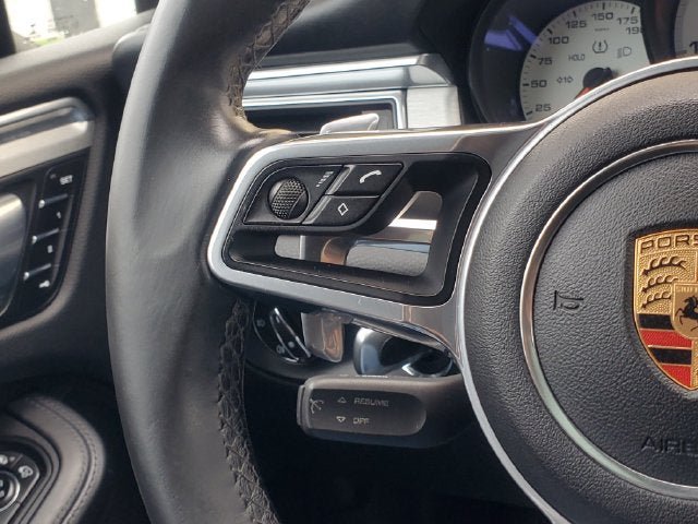 Used 2018 Porsche Macan Turbo AWD/4WD image 15