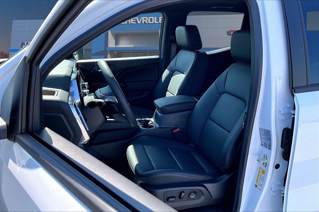 New 2026 GMC Canyon Elevation w/ Convenience Package RWD image 28