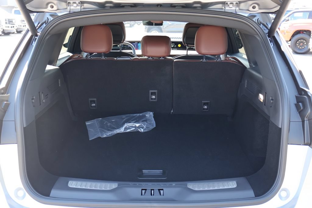 New 2026 Lincoln Nautilus Reserve AWD/4WD image 23