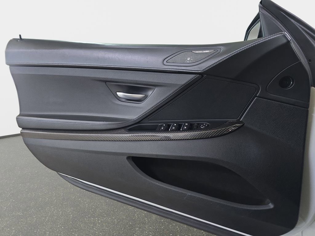 Used 2018 BMW 640i Convertible w/ Executive Package RWD image 27