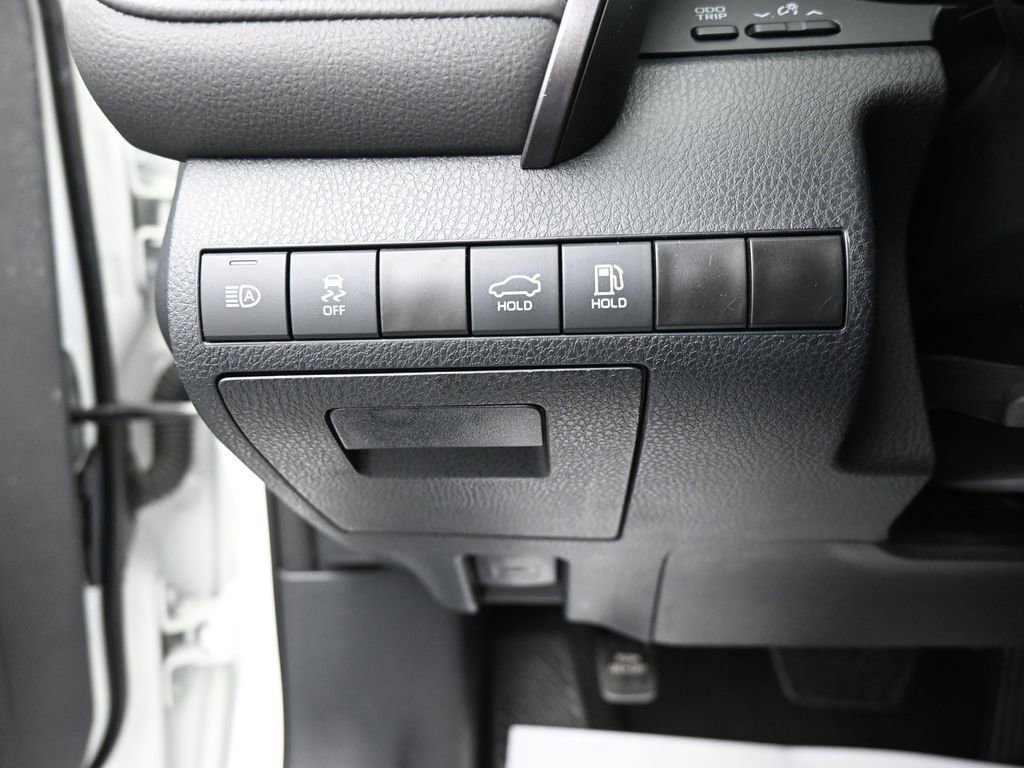 Used 2024 Toyota Camry SE FWD image 20