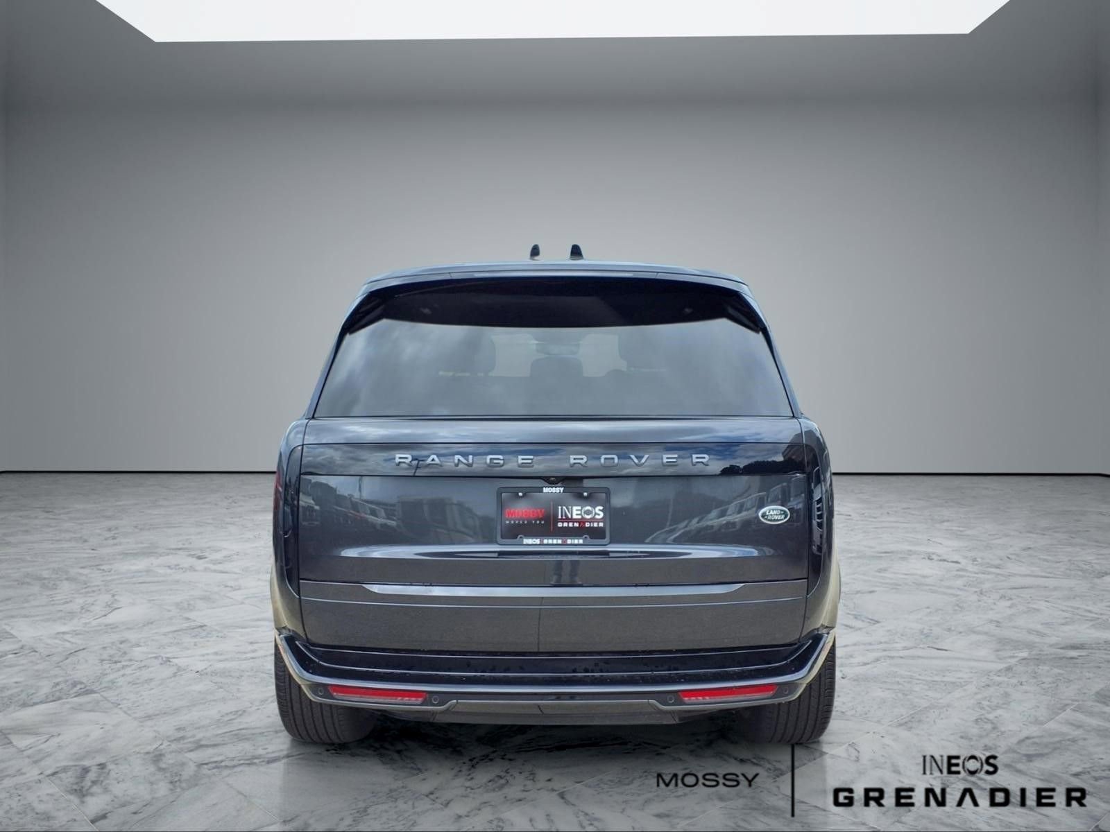 Used 2023 Land Rover Range Rover SE AWD/4WD image 6