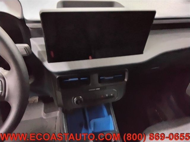Used 2025 Ford Maverick XLT w/ XLT Luxury Package AWD/4WD image 12