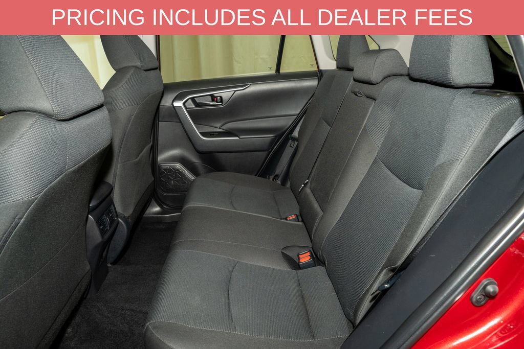Certified 2025 Toyota RAV4 LE AWD/4WD image 7