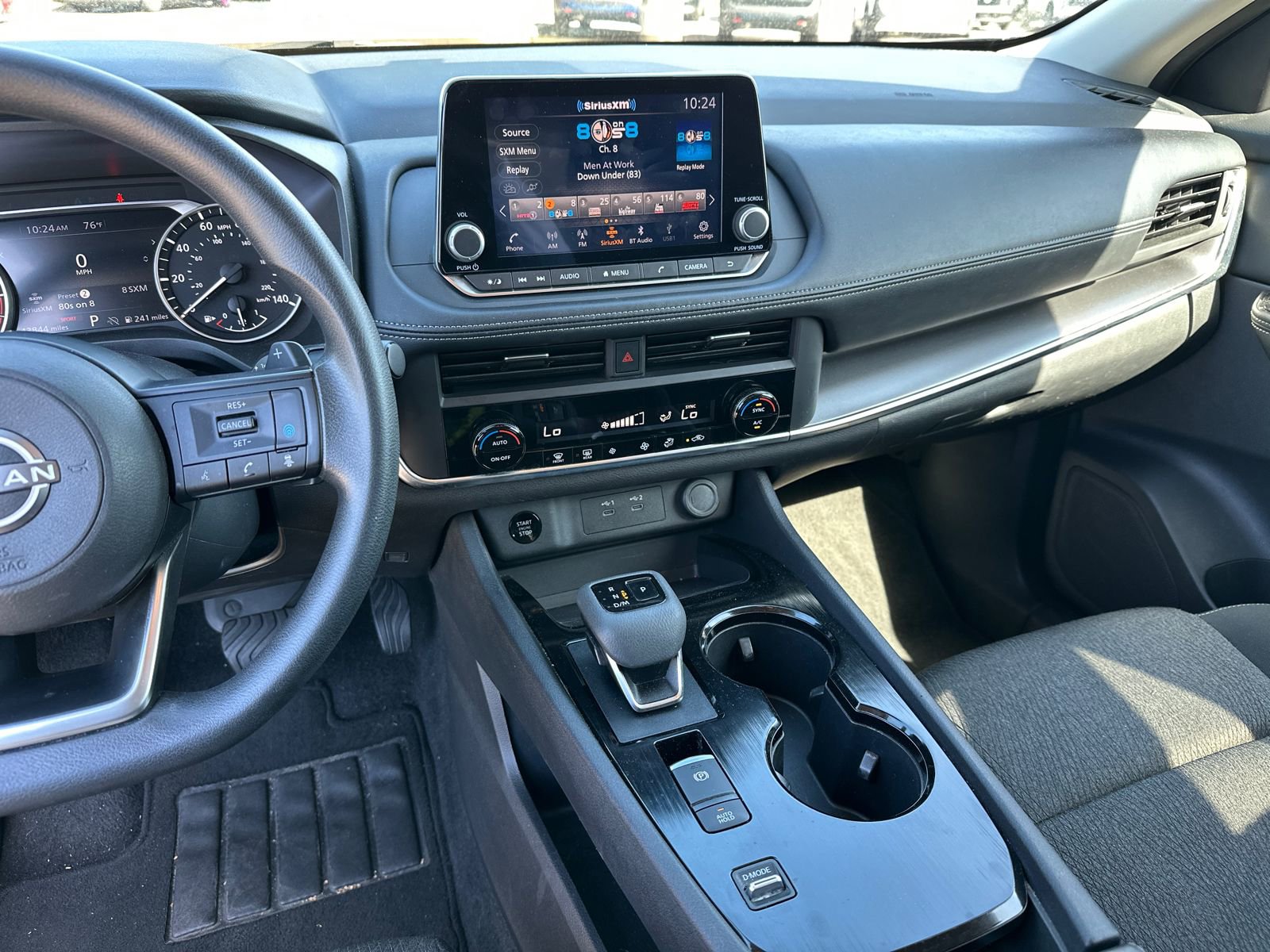 Certified 2024 Nissan Rogue SV FWD image 27