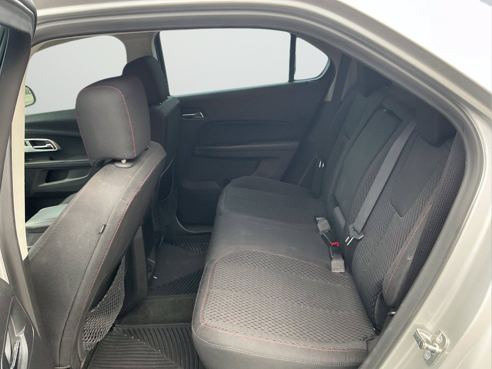 Used 2015 Chevrolet Equinox LS FWD image 12