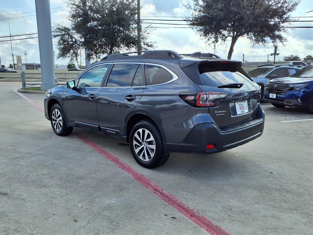 Certified 2025 Subaru Outback Premium w/ Popular Package #1A image 2