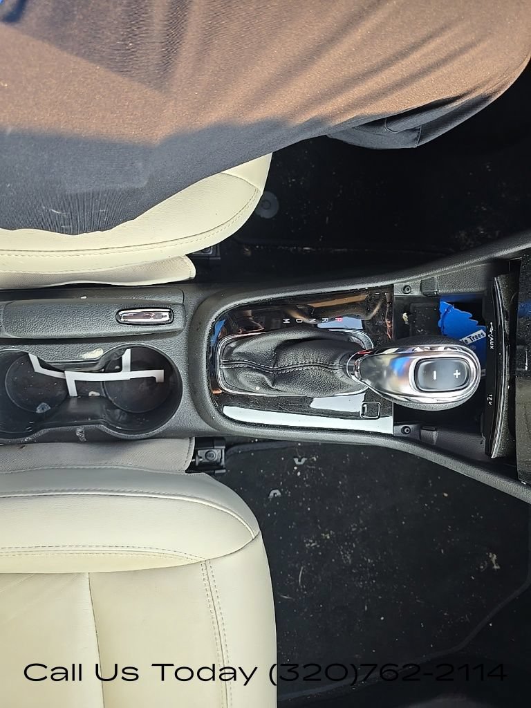 Used 2020 Buick Encore Essence FWD image 16