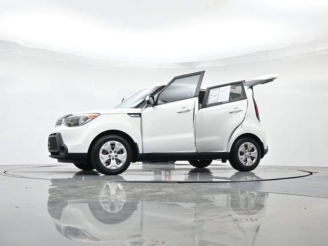 Used 2015 Kia Soul FWD image 46