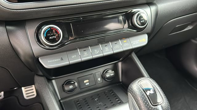 Used 2022 Hyundai Kona N image 16