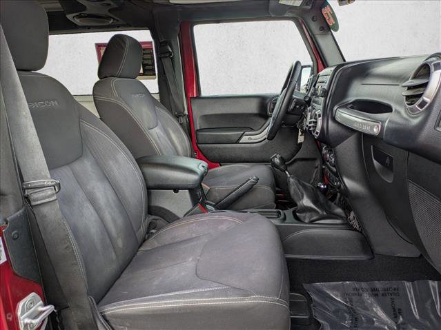 Used 2013 Jeep Wrangler Rubicon w/ PWR Convenience Group image 18