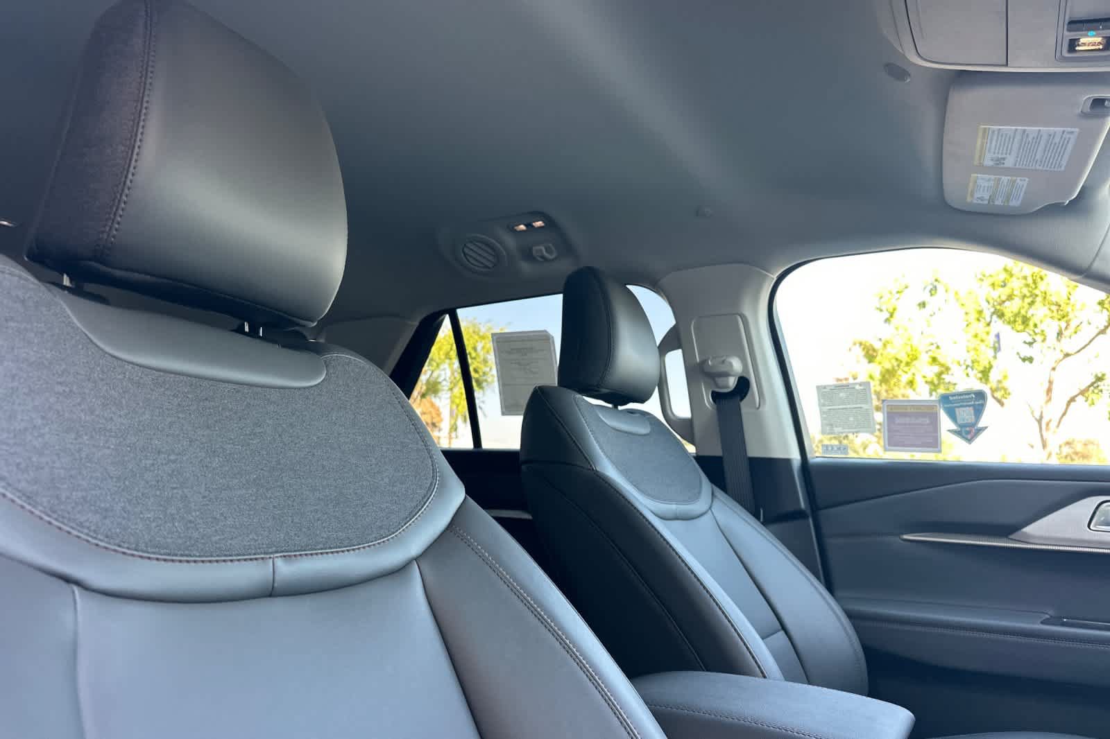 New 2026 Ford Explorer Active w/ Active Comfort Package RWD image 19