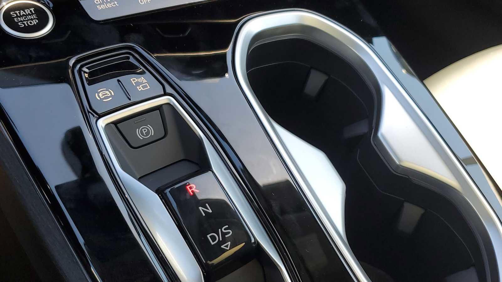 New 2026 Audi A6 Premium Plus AWD/4WD image 32