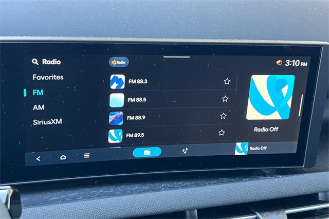 New 2025 Hyundai Tucson Limited image 18