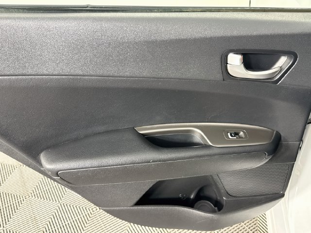 Used 2019 Kia Optima LX FWD image 22
