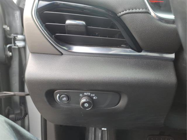 Certified 2023 Chevrolet Traverse LT image 21