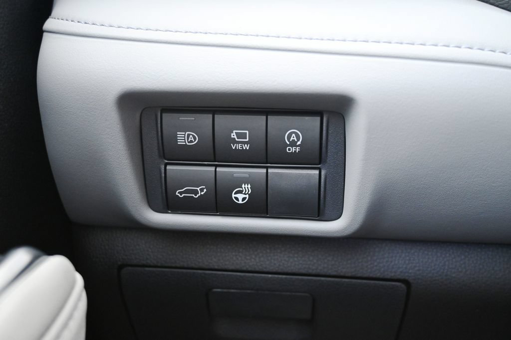 New 2026 Toyota Highlander Limited AWD/4WD image 32