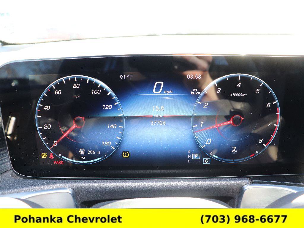 Used 2023 Mercedes-Benz GLB 250 4MATIC image 9