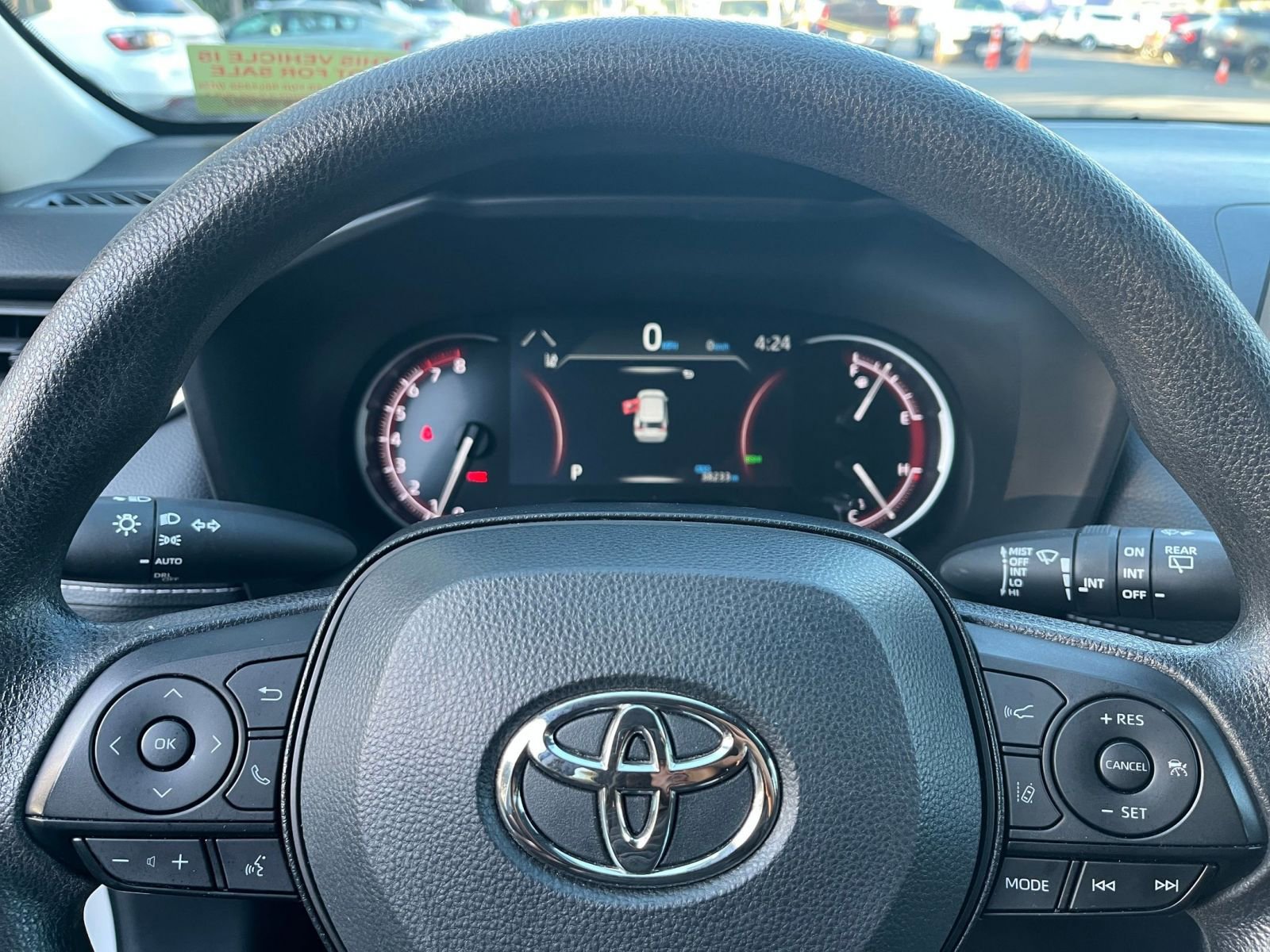 Used 2025 Toyota RAV4 XLE w/ Convenience Package image 29