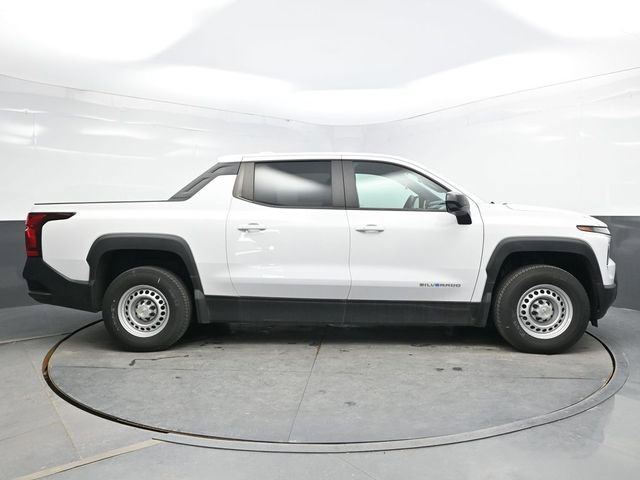 Used 2024 Chevrolet Silverado EV W/T AWD/4WD image 8