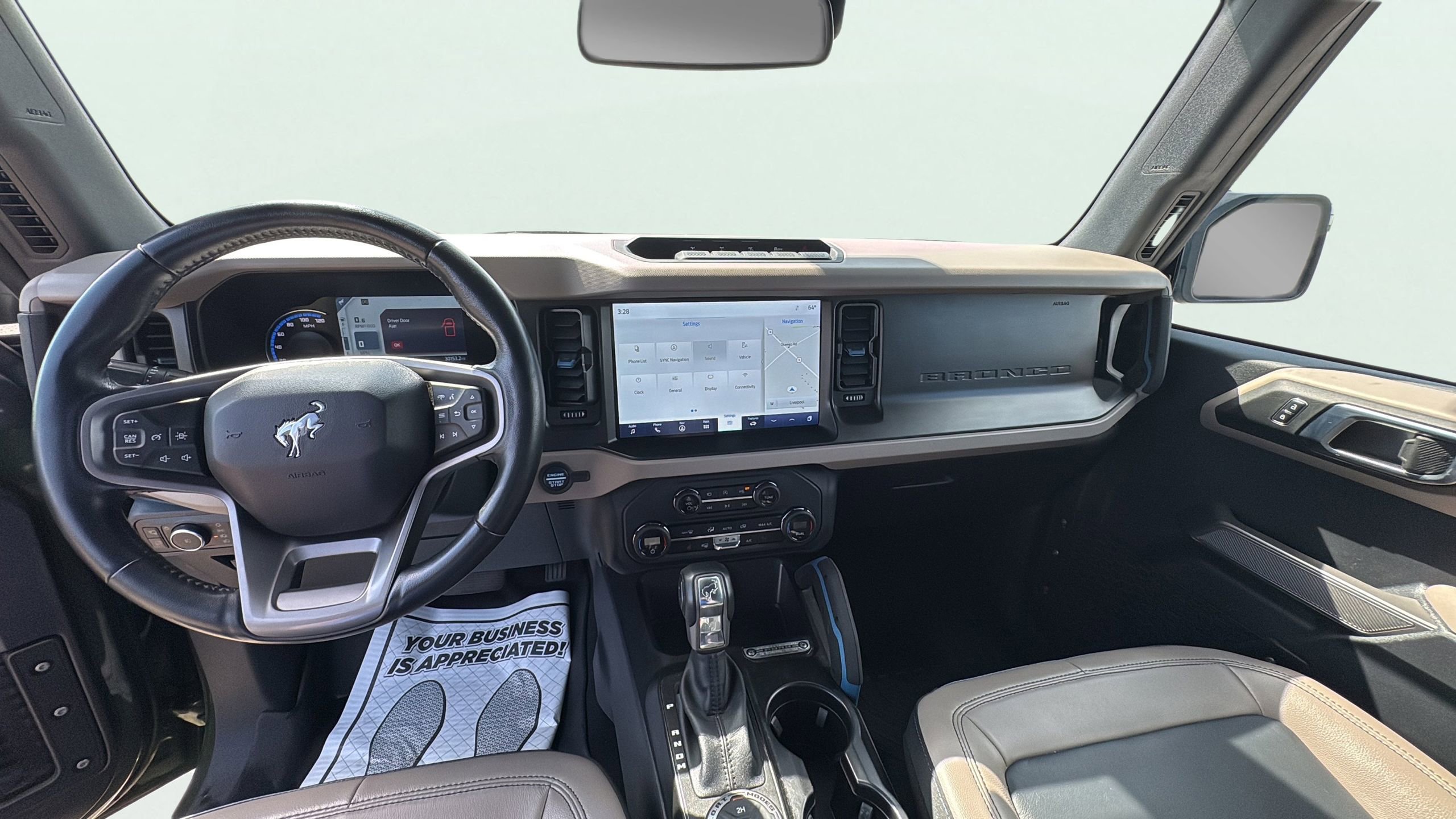Used 2023 Ford Bronco Wildtrak AWD/4WD image 19